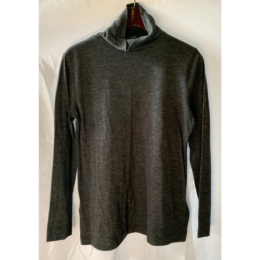 Ann Taylor Loft turtleneck, size M